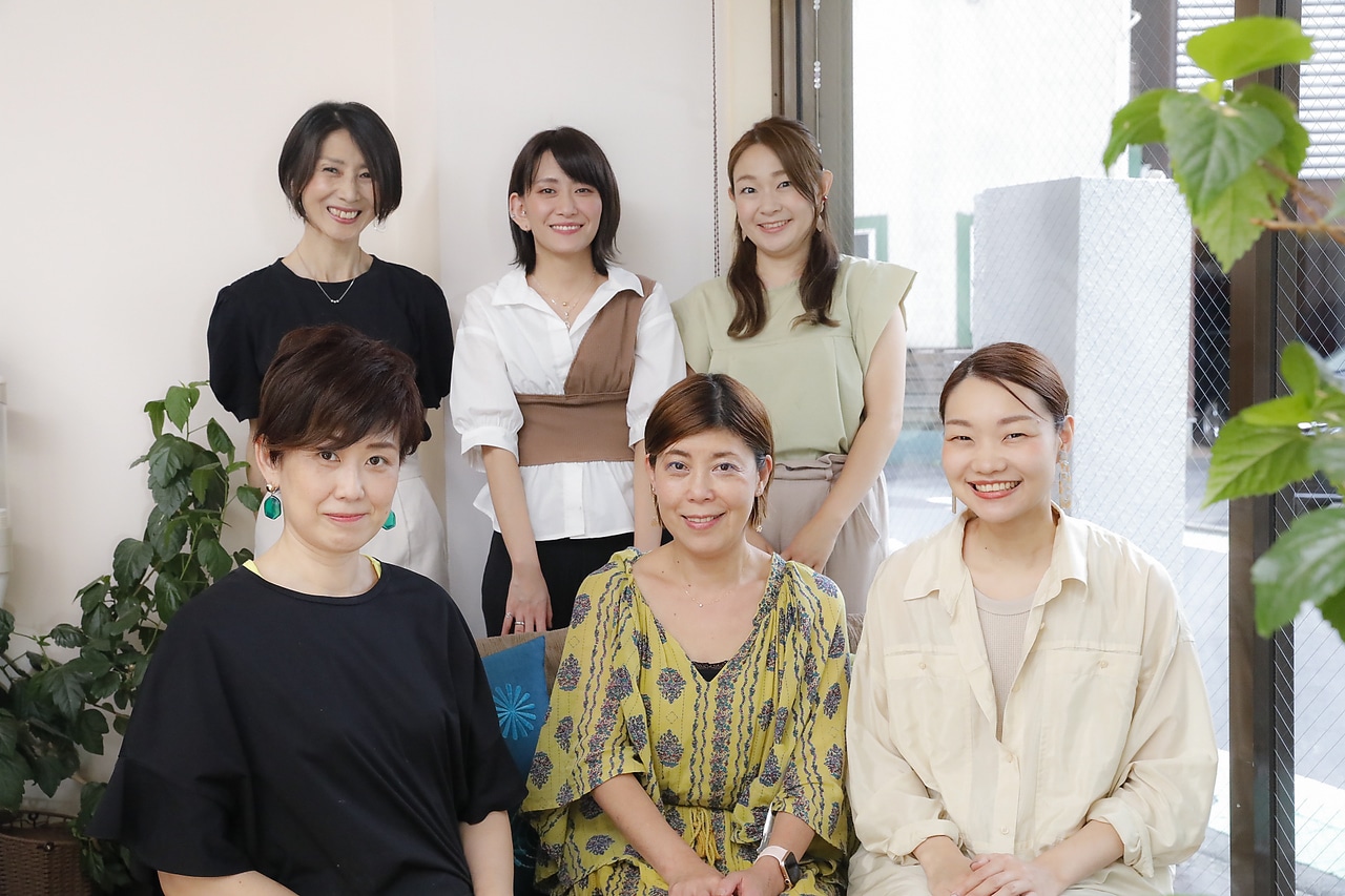 Noconuts ノコナッツ 美容師アシスタント求人 正社員 新卒 通信生正社員 中途 二子玉川エリア 美容室 美容師求人 転職情報のtocoroni トコロニ Noconuts ノコナッツ 美容師アシスタント求人 正社員 新卒 通信生正社員 中途 二子玉川エリア 美容室 美容師求人 転職情報のtocoroni トコロニ