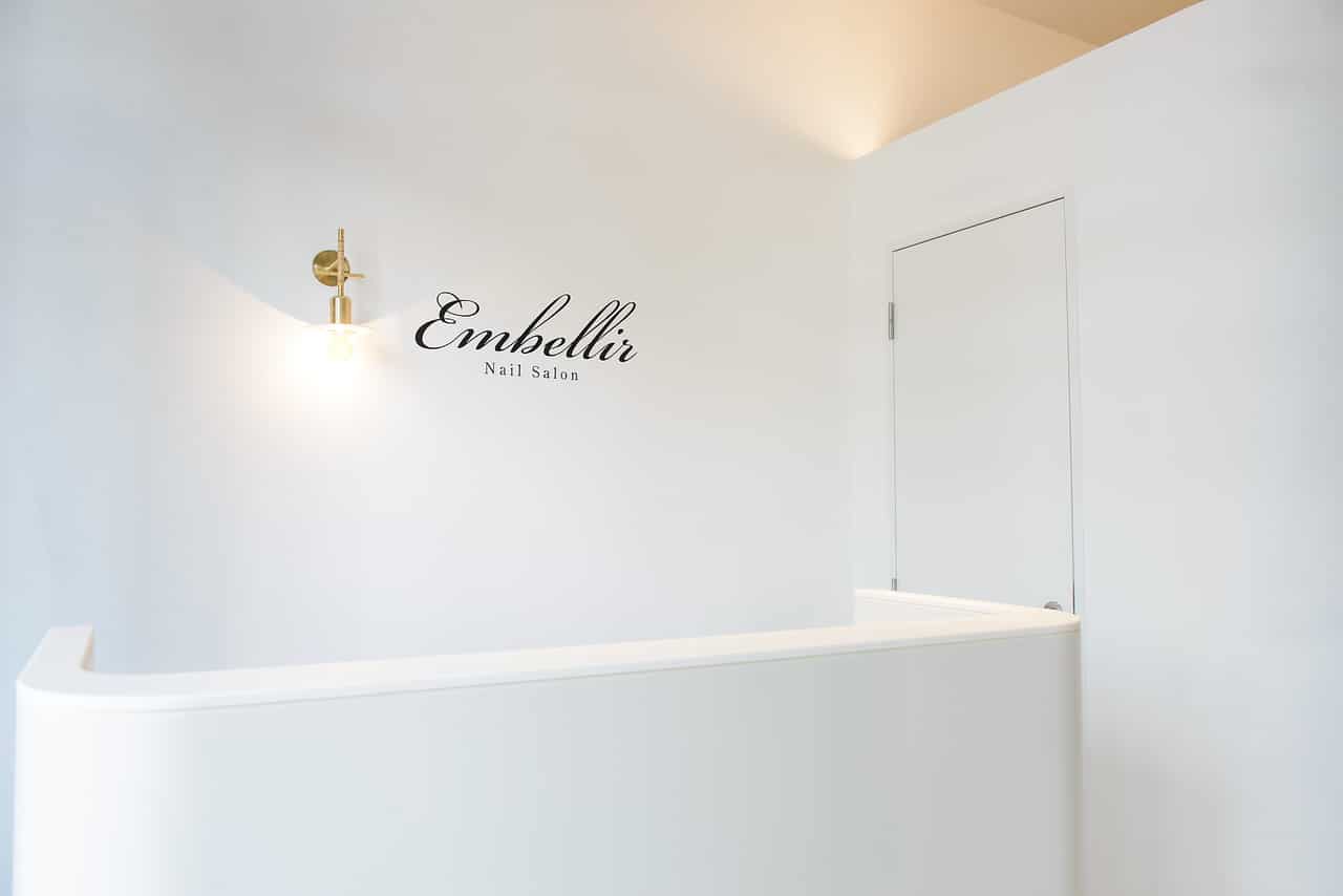 Embellir 横浜西口店 アンベリール ネイリスト求人 正社員 中途 横浜エリア 美容室 美容師求人 転職情報のtocoroni トコロニ