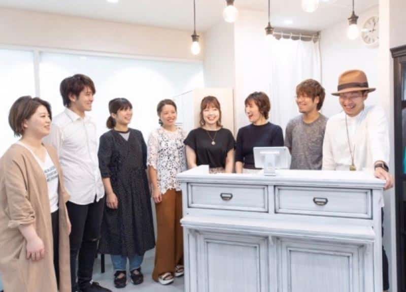 Salon De Merci サロン ド メルシー 美容師アシスタント求人 パート アルバイト 長津田エリア 美容室 美容 師求人 転職情報のtocoroni トコロニ Salon De Merci サロン ド メルシー 美容師アシスタント求人 パート アルバイト 長津田エリア 美容室 美容 師求人 転職情報のtocoroni トコロニ