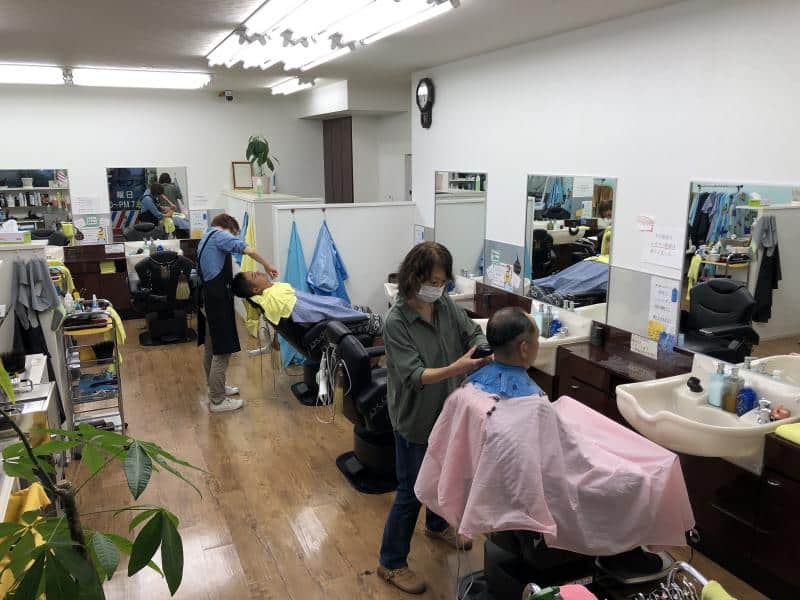 Hair Salon Seven センター北店 ヘアーサロンセブン 理容師スタイリスト求人 パート アルバイト 港北エリア 美容室 美容師 求人 転職情報のtocoroni トコロニ