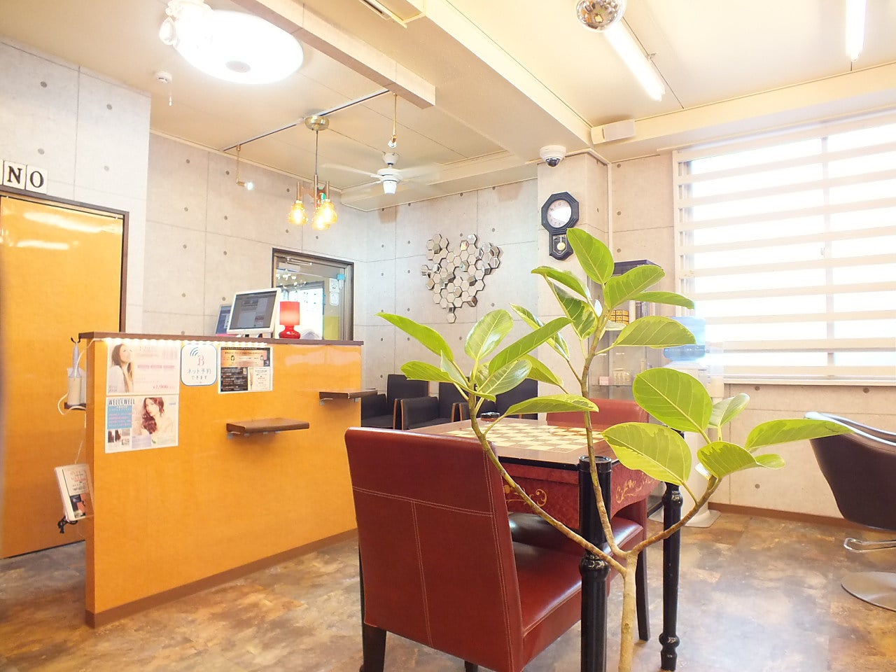 Rino Hair 横浜西口店 リノヘア 美容師スタイリスト求人 業務委託フリーランス 横浜エリア 美容室 美容師求人 転職情報のtocoroni トコロニ Rino Hair 横浜西口店 リノヘア 美容師スタイリスト求人 業務委託フリーランス 横浜エリア 美容室 美容師求人 転職情報のtocoroni トコロニ