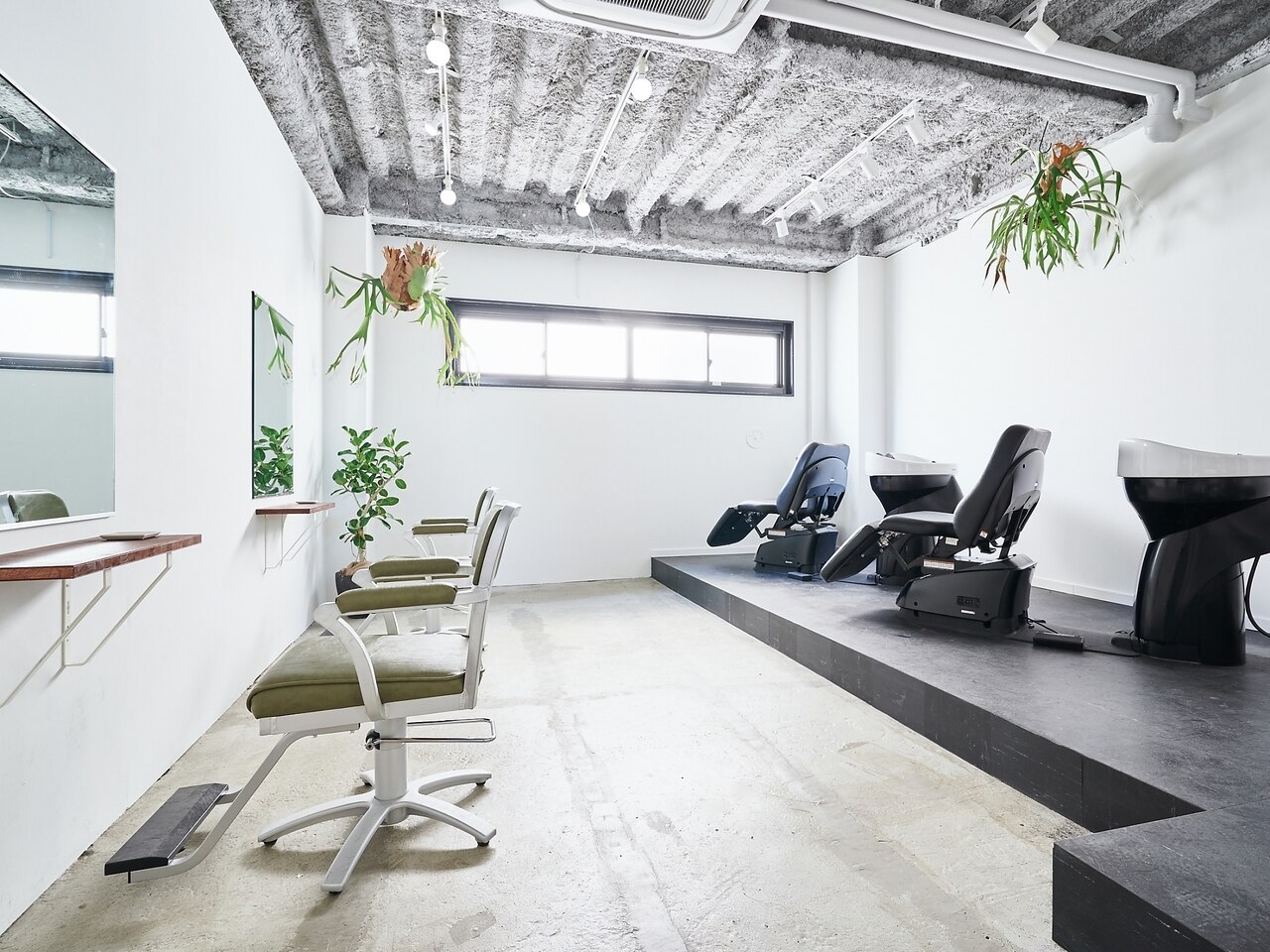 Purple 自由が丘 パープル 美容師スタイリスト求人 正社員 中途 自由が丘エリア 美容室 美容 師求人 転職情報のtocoroni トコロニ